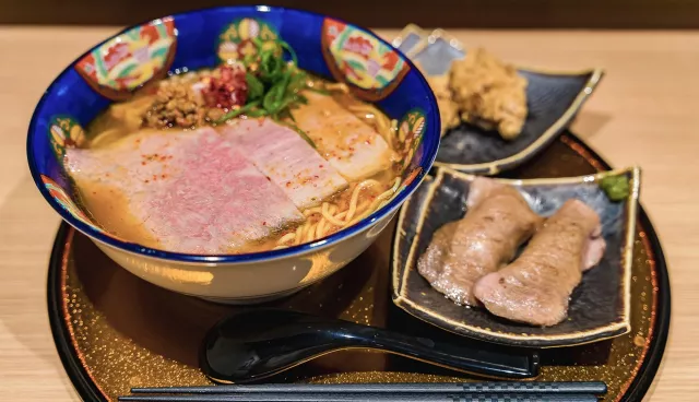 「HALAL WAGYU RAMEN 新宿亭」東京和牛拉麵首選！米其林主廚監修、銀座淺草多分店